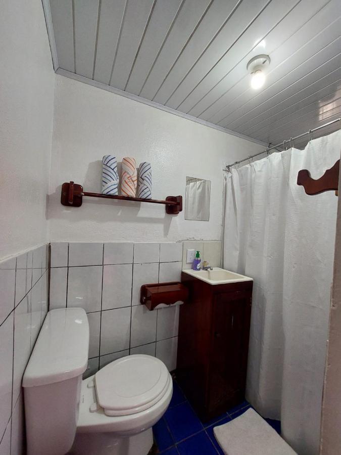 Hotel Pez Gallo Голфито Екстериор снимка